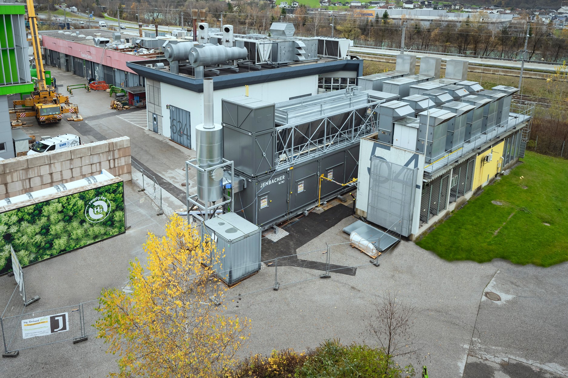 Gas-engine generation installation with ventilation equipment and exhaust stacks